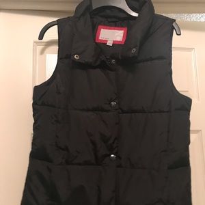 Old Navy Black Puffer Vest